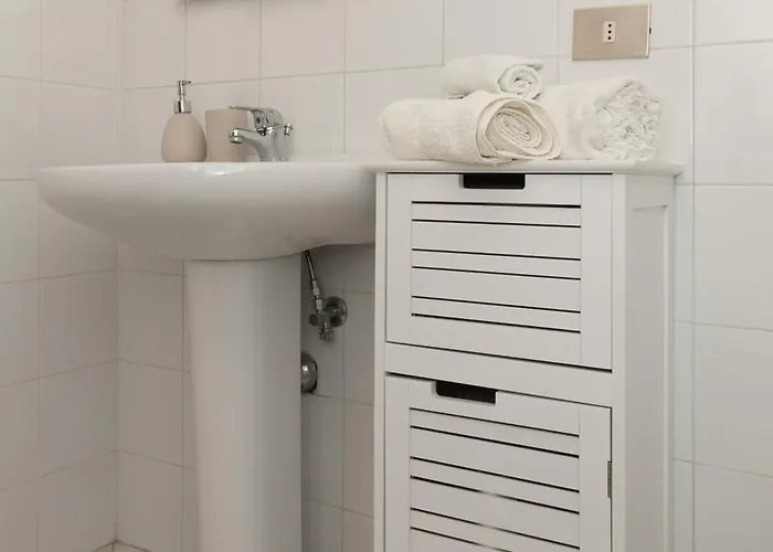 Apartament Cala Liberotto-raffinata Taverna Con Camino