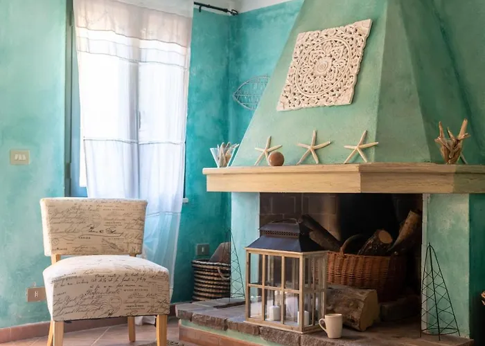 Cala Liberotto-raffinata Taverna Con Camino Cala Liberotto